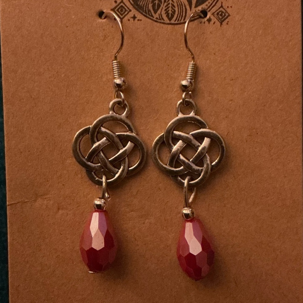 Silver Celtic knot with Red Dangle bead Earrings